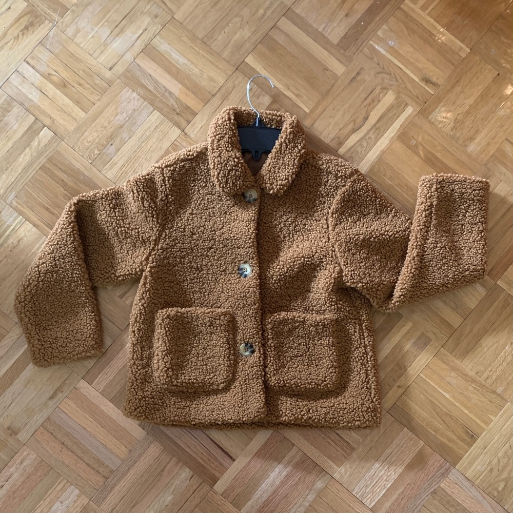 EUC Textured Tan Jacket Fully Lined w/ Pockets - Girl’s Size Medium (7/8)